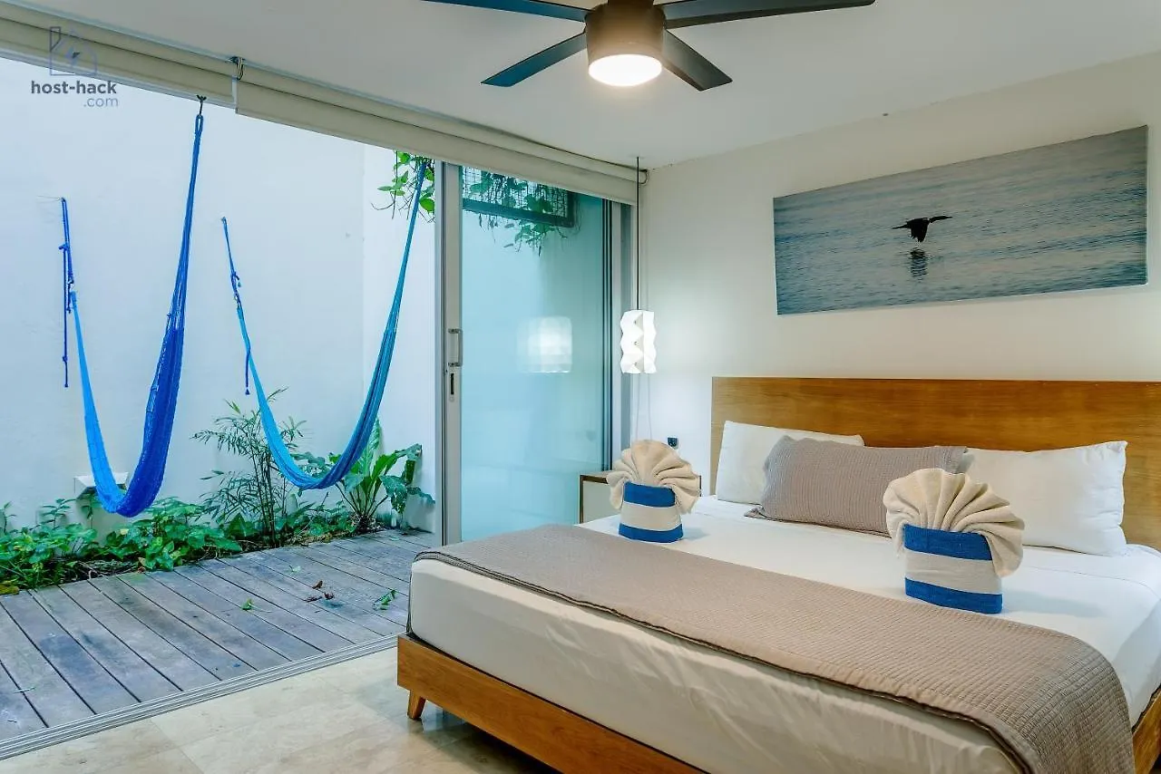 Aptartment With Patio, Rooftop & Pool Close To The Beach - Danzamar 2 Playa del Carmen 0*,  México